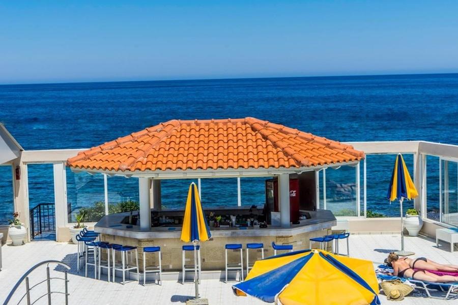 Castello Village Resort Sissi  Exterior photo
